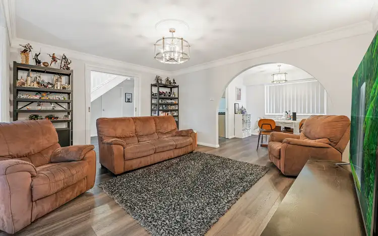 Fifth view of Homely house listing, 6 Amazon Place, Kearns NSW 2558