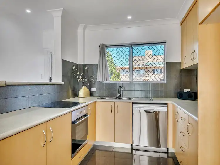 Third view of Homely apartment listing, 8/110 Harcourt Street, New Farm QLD 4005