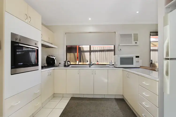 Sixth view of Homely house listing, 1/138 Brockley Street, Wodonga VIC 3690