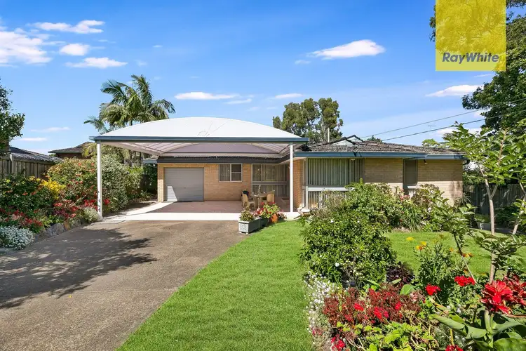 6 Dorset Avenue, Northmead NSW 2152