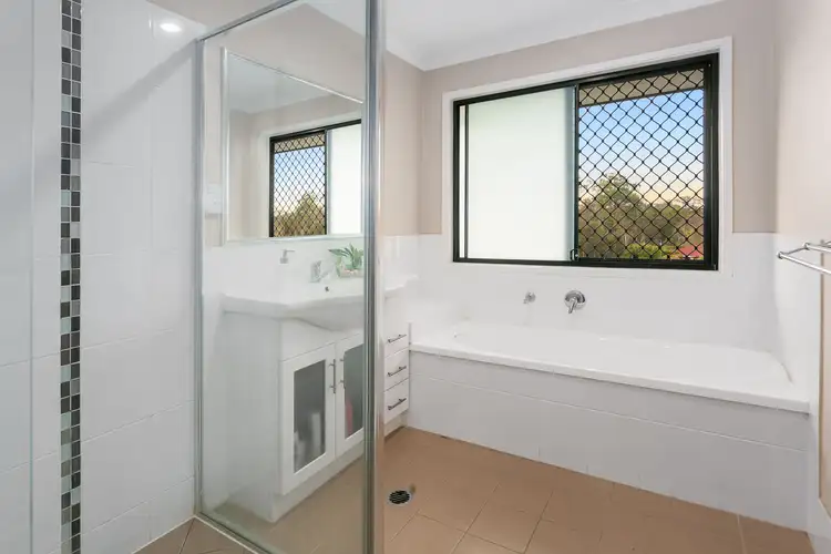 Sixth view of Homely unit listing, 2/7 Gumleaf Place, Springfield QLD 4300