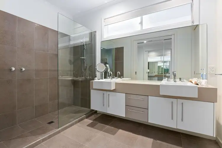 Sixth view of Homely house listing, 9 Yarra Way, Taylors Hill VIC 3037