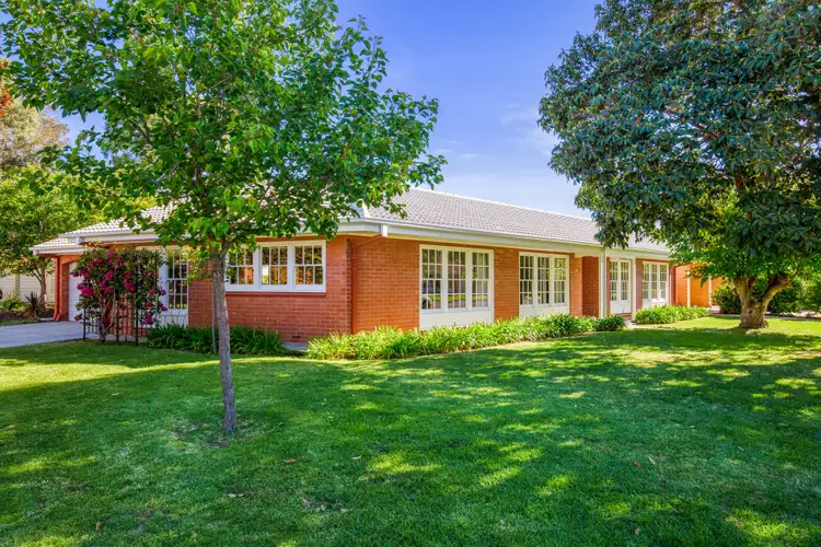 11 Coach House Drive, Novar Gardens SA 5040