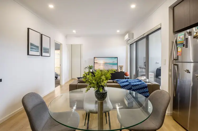 Main view of Homely unit listing, 1/52 Odin Road, Innaloo WA 6018