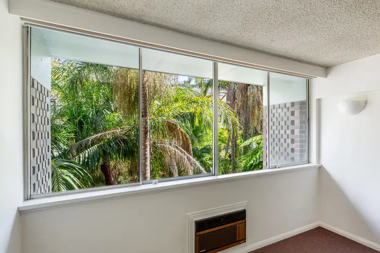 Second view of Homely studio listing, 33/68-72 Roslyn Gardens, Rushcutters Bay NSW 2011