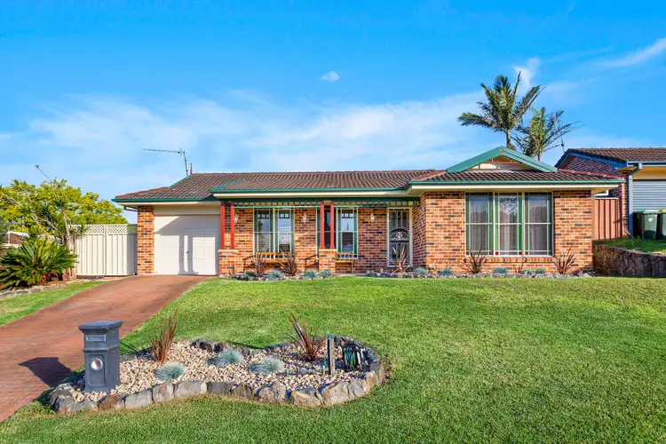 14 Richmond Place, Albion Park NSW 2527