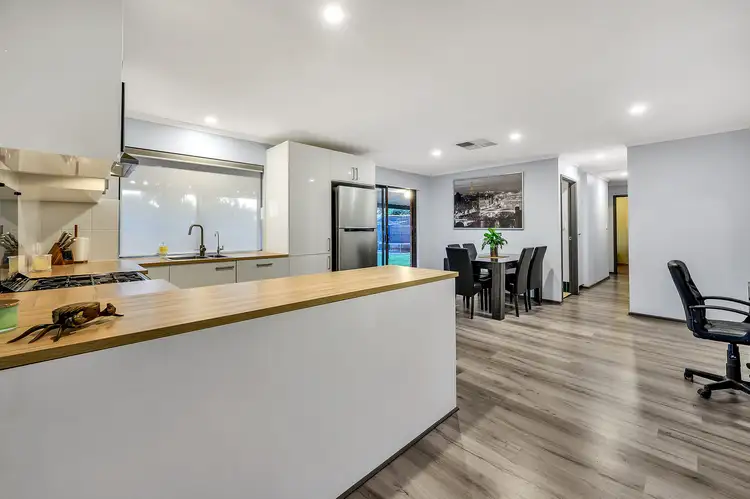 Sixth view of Homely house listing, 10 Zurich Road, Craigmore SA 5114