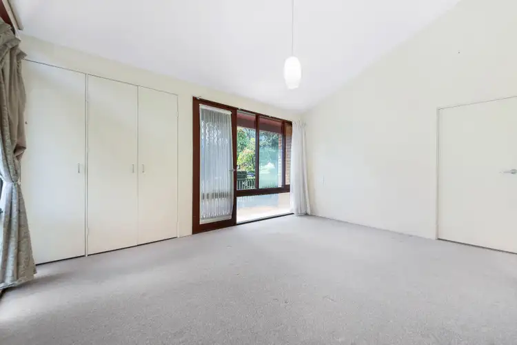 Fifth view of Homely villa listing, 4/25 the glen Road, Bardwell Valley NSW 2207