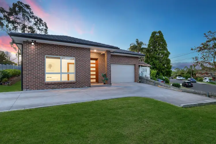 128 King Road, Wahroonga NSW 2076