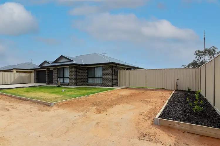 Second view of Homely house listing, 32 Hale Street, Renmark SA 5341