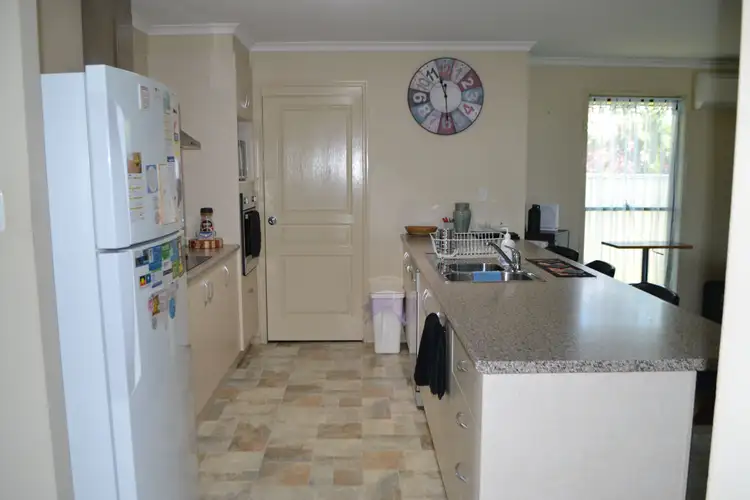 Sixth view of Homely house listing, 8 Debbie Court, Oakey QLD 4401