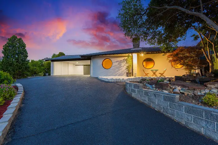 27 Clarke Place, Castle Hill NSW 2154