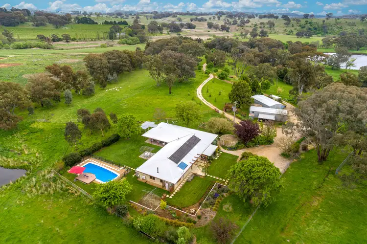 272 Boree Lane, Orange NSW 2800