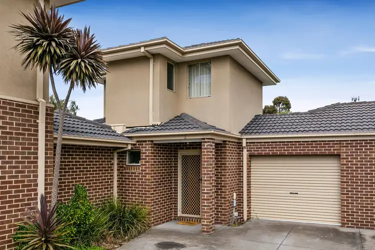 2/7 Leigh Court, Dallas VIC 3047