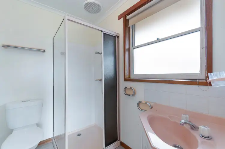 Fifth view of Homely house listing, 27 Mountain Ash Drive, Warrnambool VIC 3280