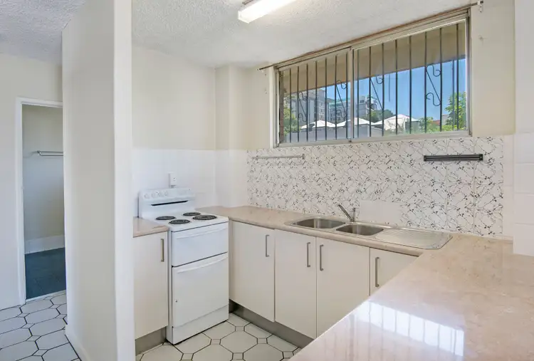 Fifth view of Homely block of units listing, 1 - 6/593 Brunswick Street, New Farm QLD 4005