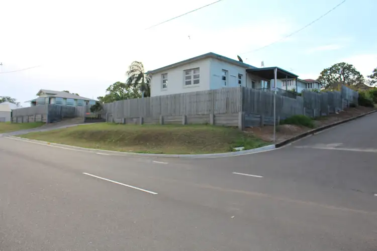 1 Bismark Street, Mount Larcom QLD 4695