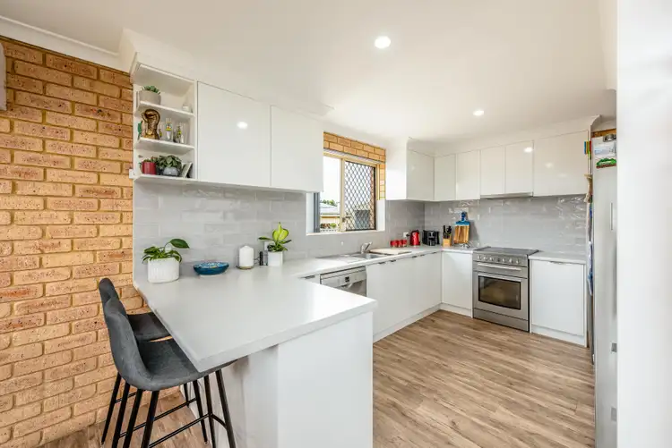 Sixth view of Homely house listing, 48 Tallarook Way, Waggrakine WA 6530