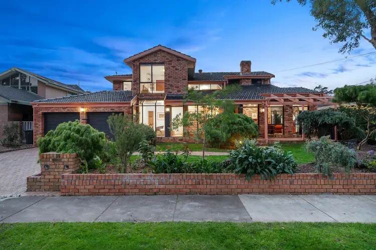 16 Appletree Drive, Glen Waverley VIC 3150