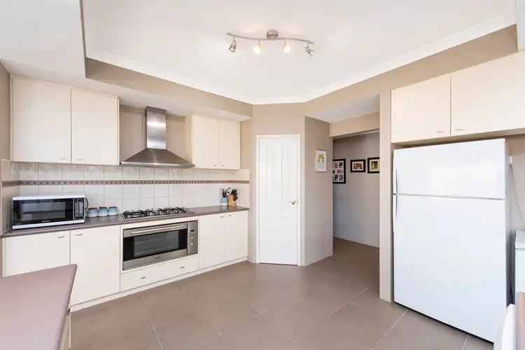 Second view of Homely house listing, 41 Usher Meander, Baldivis WA 6171