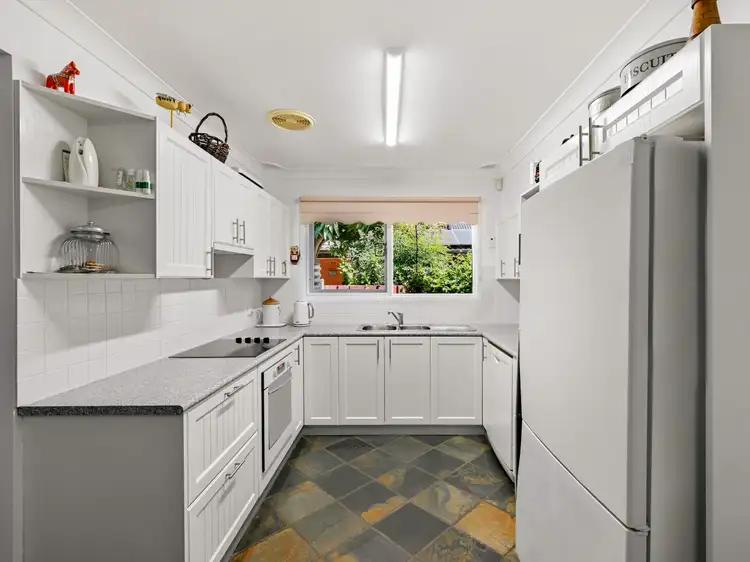 Sixth view of Homely house listing, 8 Alice Street, Macquarie Fields NSW 2564