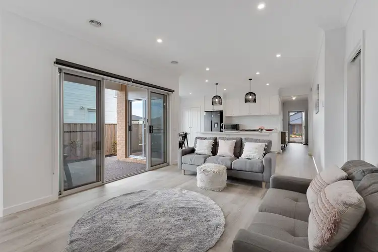 Fifth view of Homely house listing, 6 Sandpiper Circuit, Cowes VIC 3922