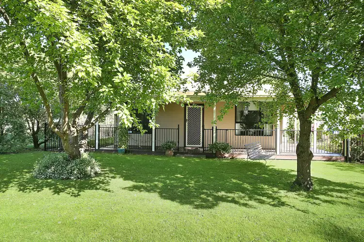 6 Tait Street, Camperdown VIC 3260