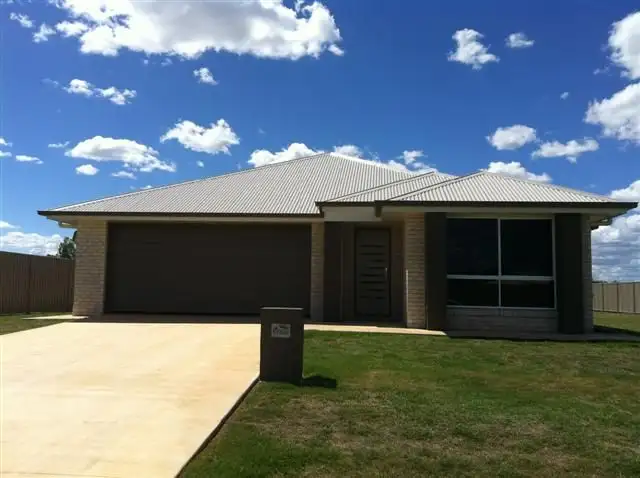 22 Bassett Court, Roma QLD 4455