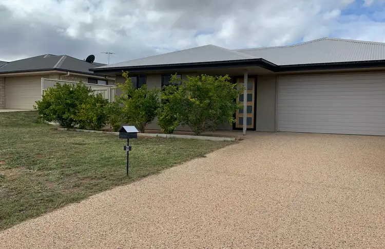 9 Lightening Street, Emerald QLD 4720