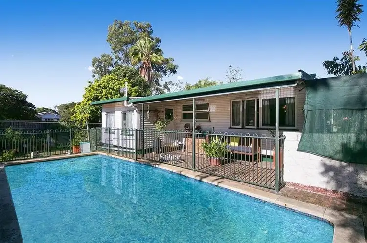 10 Kagoola Street, Banyo QLD 4014