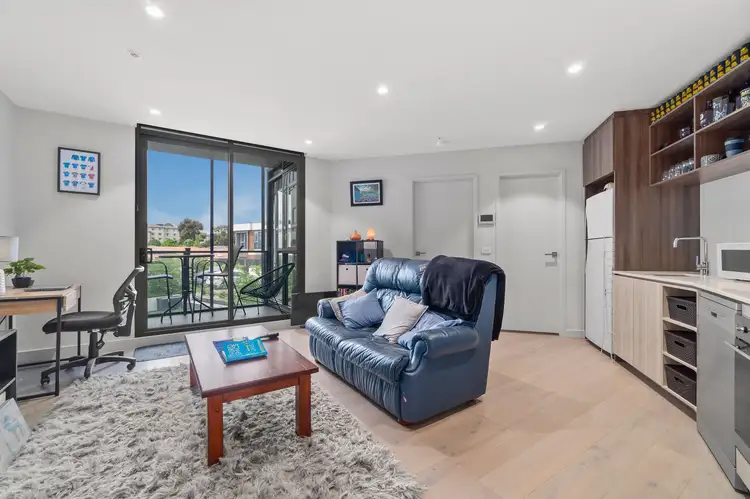 102/1 Lynne Avenue, Wantirna South VIC 3152