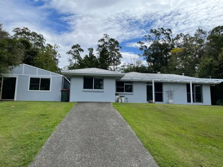 37 Calderwood Road, Landsborough QLD 4550