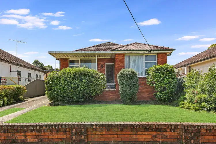 14 Norman Street, Condell Park NSW 2200