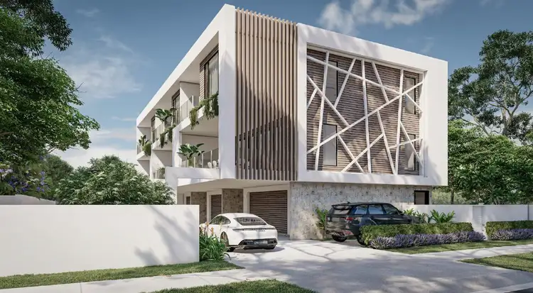 14 Sunshine Boulevard, Broadbeach Waters QLD 4218