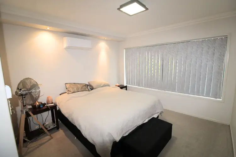 Fifth view of Homely townhouse listing, 1/6 Desgrand Street, Emerald QLD 4720