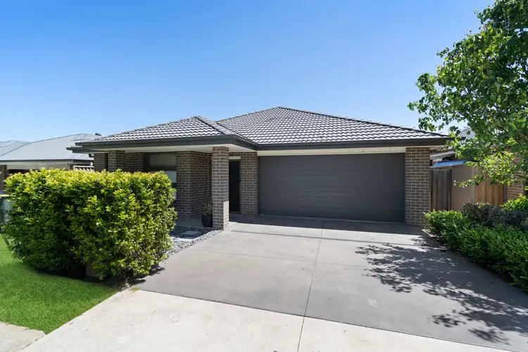 21 Reynolds Street, Spring Farm NSW 2570