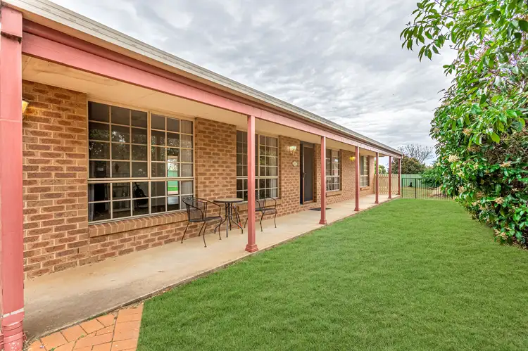 3 Silkwood Close, Dubbo NSW 2830