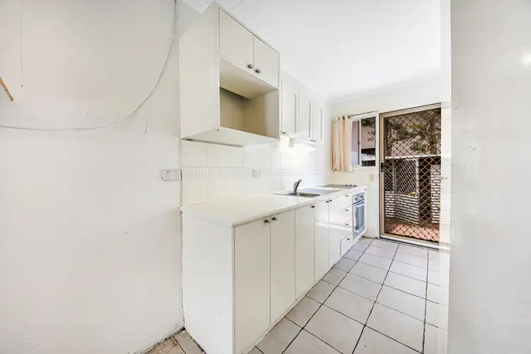 Fifth view of Homely unit listing, 2/17 Tolman Court, Maroochydore QLD 4558