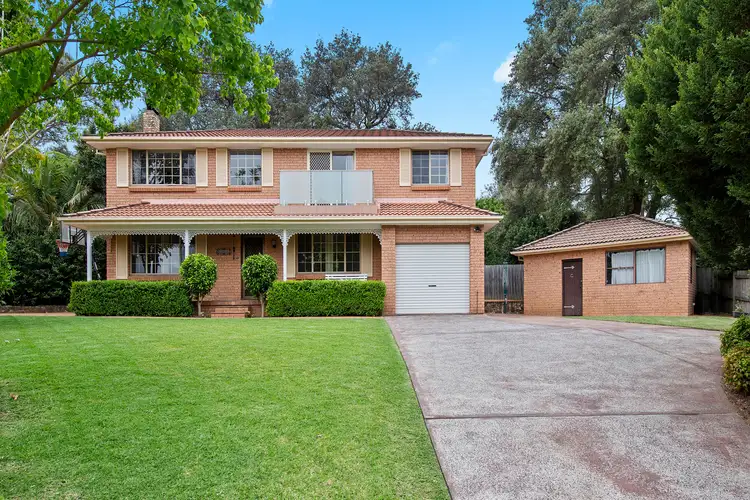 15B Warandoo Street, Hornsby NSW 2077