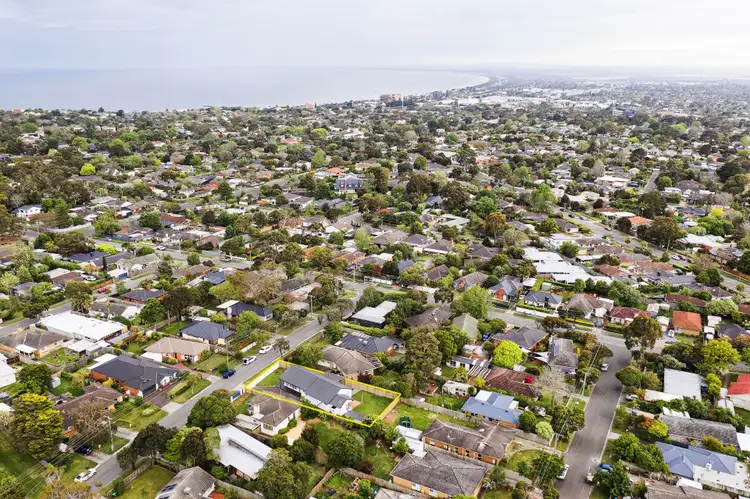 Second view of Homely house listing, 5 Wakefield Avenue, Frankston South VIC 3199