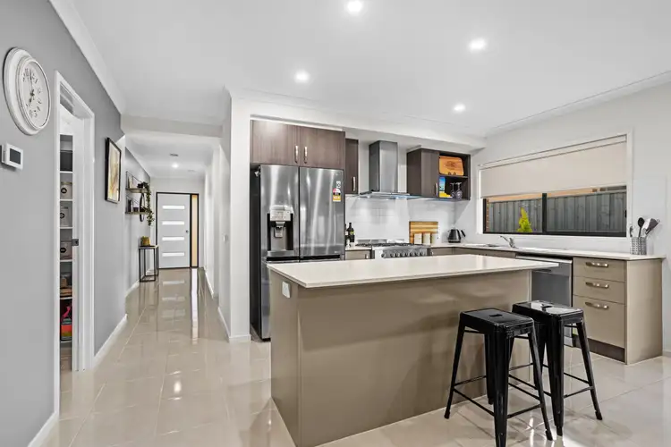 Second view of Homely house listing, 6 Towarri Street, Wollert VIC 3750