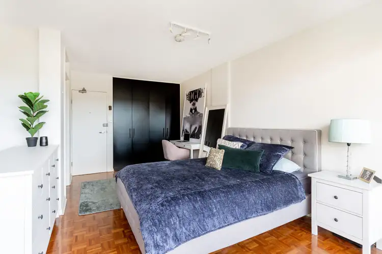 Fourth view of Homely studio listing, 701/76 Roslyn Gardens, Elizabeth Bay NSW 2011