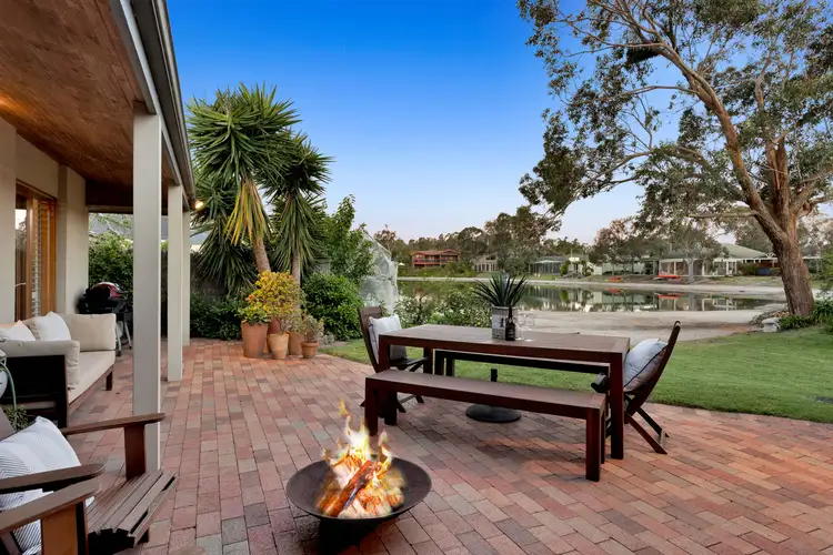 8 Nanda Court, Patterson Lakes VIC 3197