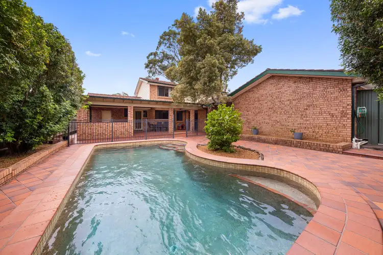2 Jervis Drive, Illawong NSW 2234