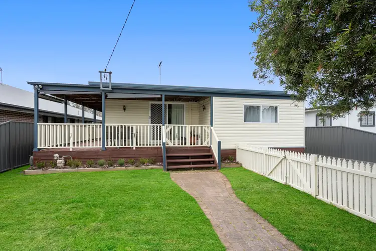 38 Luttrell Street, Hobartville NSW 2753