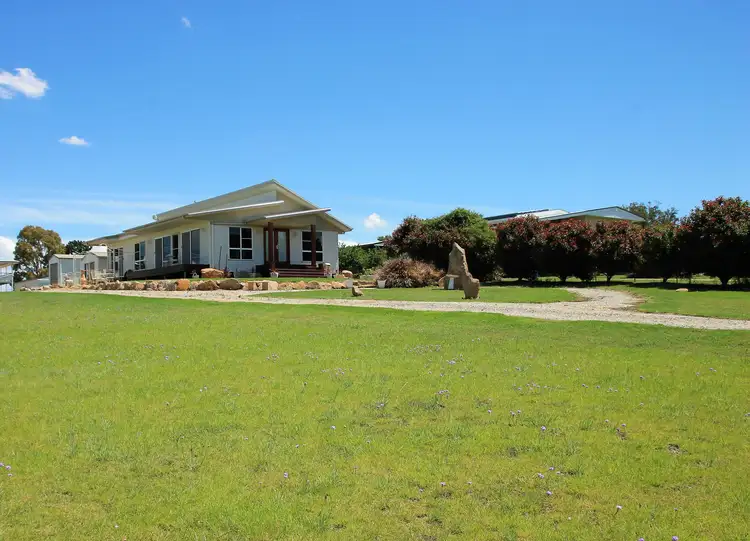 Second view of Homely house listing, 41 VANNECK Street, Yangan QLD 4371