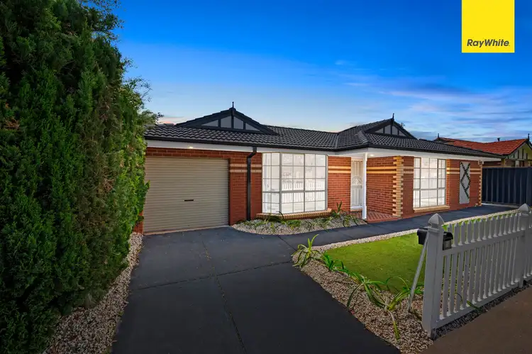 Second view of Homely house listing, 28 Allenby Road, Hillside VIC 3037