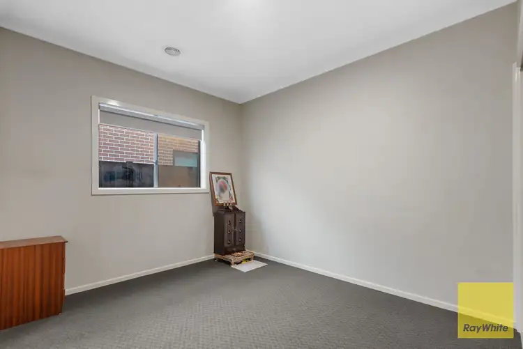 Seventh view of Homely house listing, 9 Shamrock Way, Truganina VIC 3029