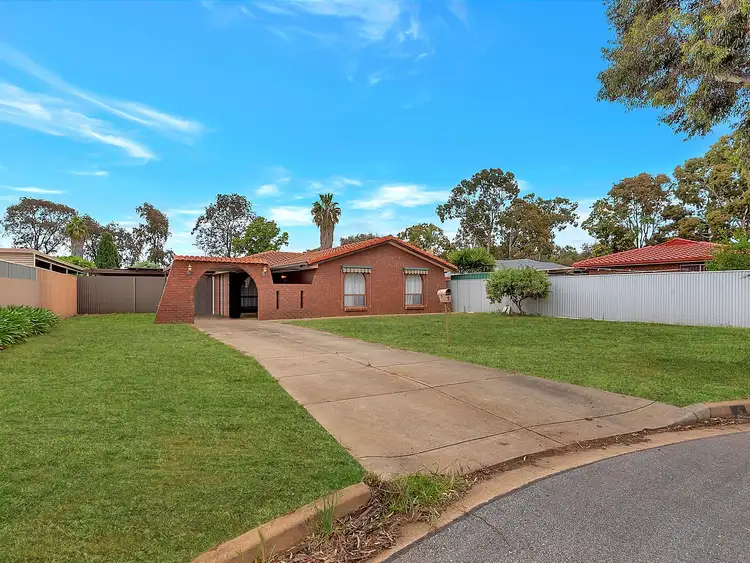 5 HOLLINS Court, Salisbury Downs SA 5108