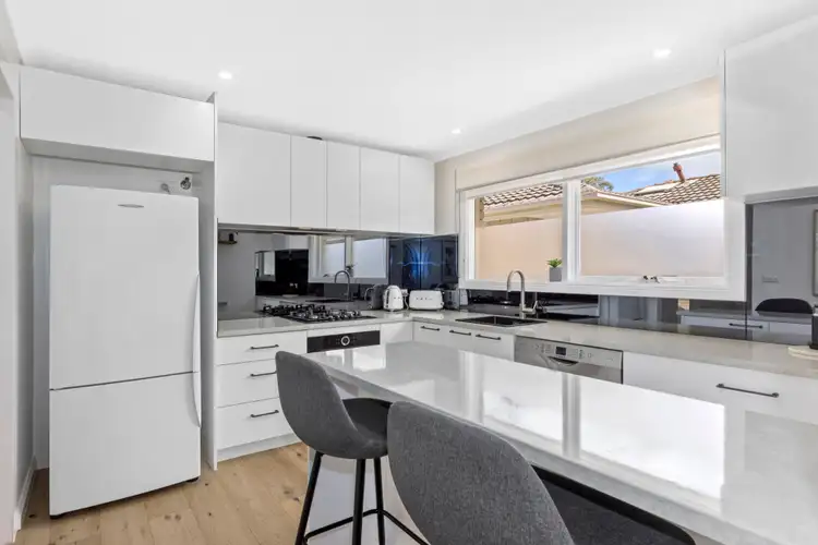 Second view of Homely unit listing, 2/2 Matthieson Street, Highett VIC 3190